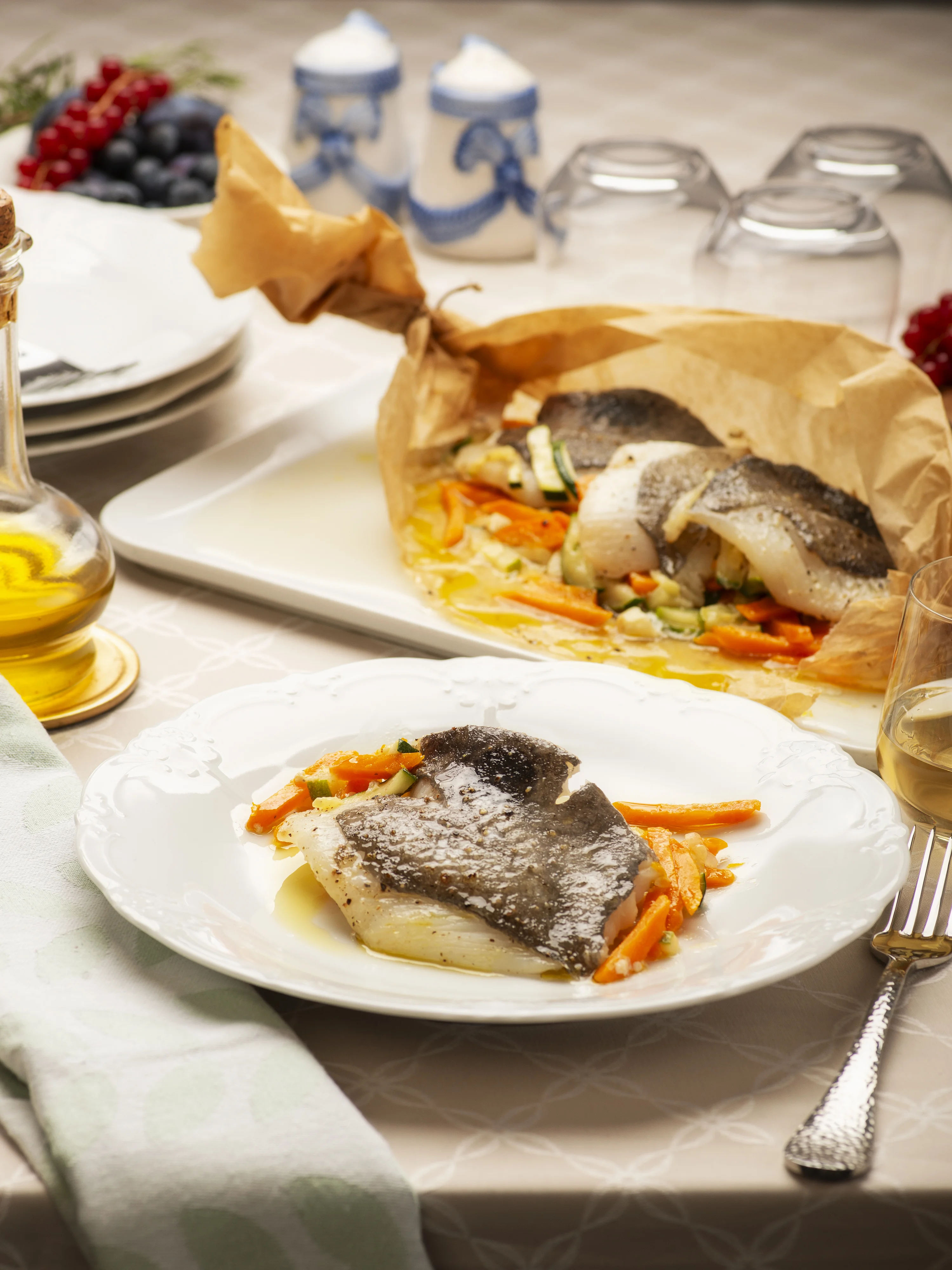 St. Petersfisch in Backpapier